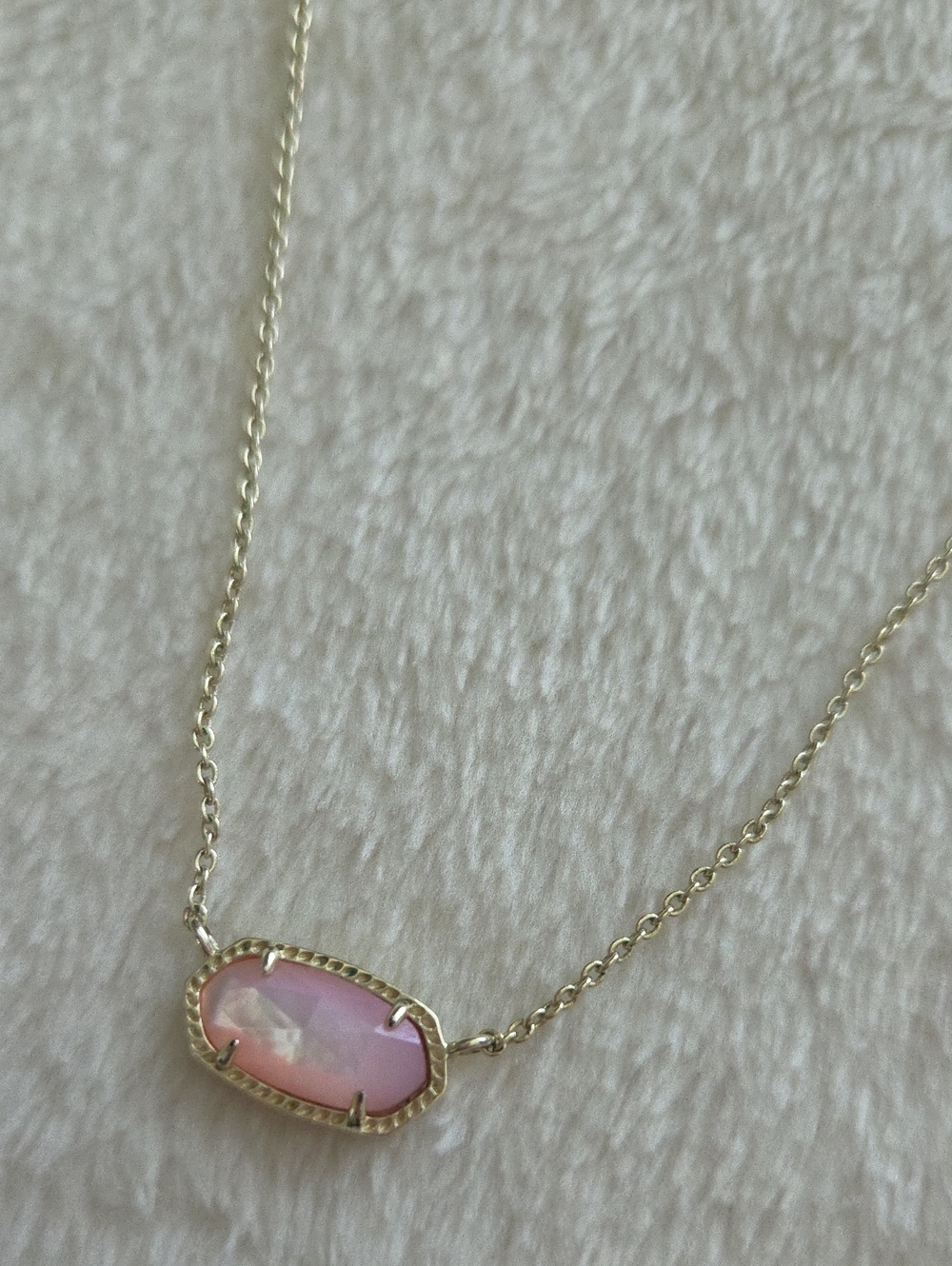 Kendra Scott Gold Elisa Necklace in Pink Blush Rose Mother of Pearl